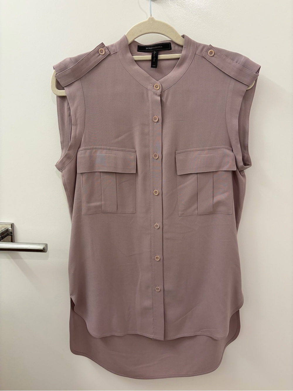 BCBGMaxAzria Sleeveless Button-Front Utility Top in Mauve Pink